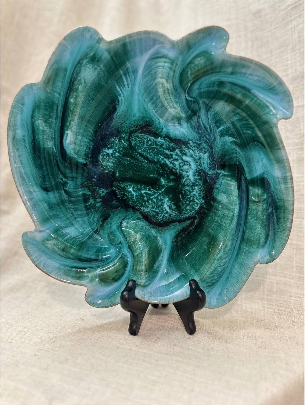 Vintage Blue Mountain Pottery 11" Swirl Wavy Bowl Plate Canada Green Drip Glaze